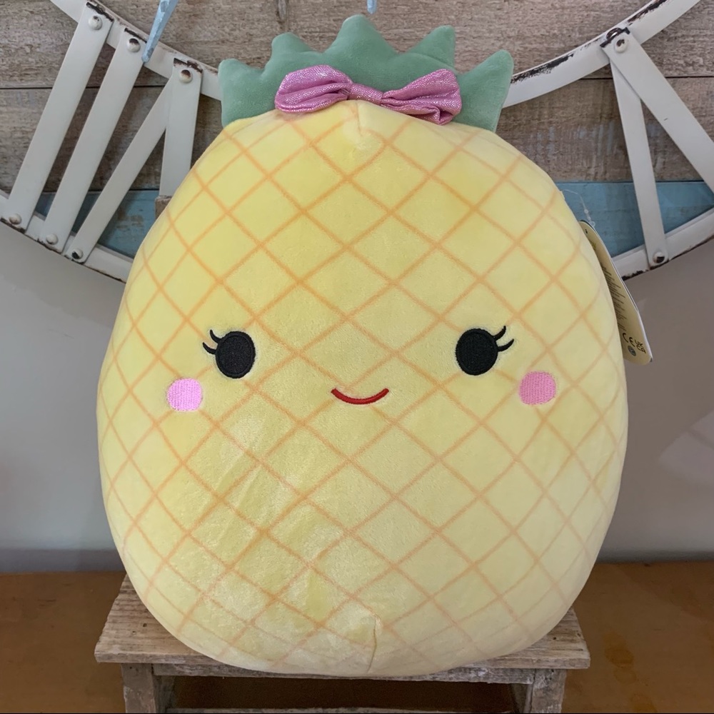 Squishmallows 12” LULU THE PINEAPPLE 🍍 NWT 🎁